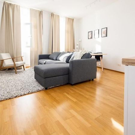 Orestaliving- 3Br On The Daube Canal/Friedensbruecke Vienna Luaran gambar