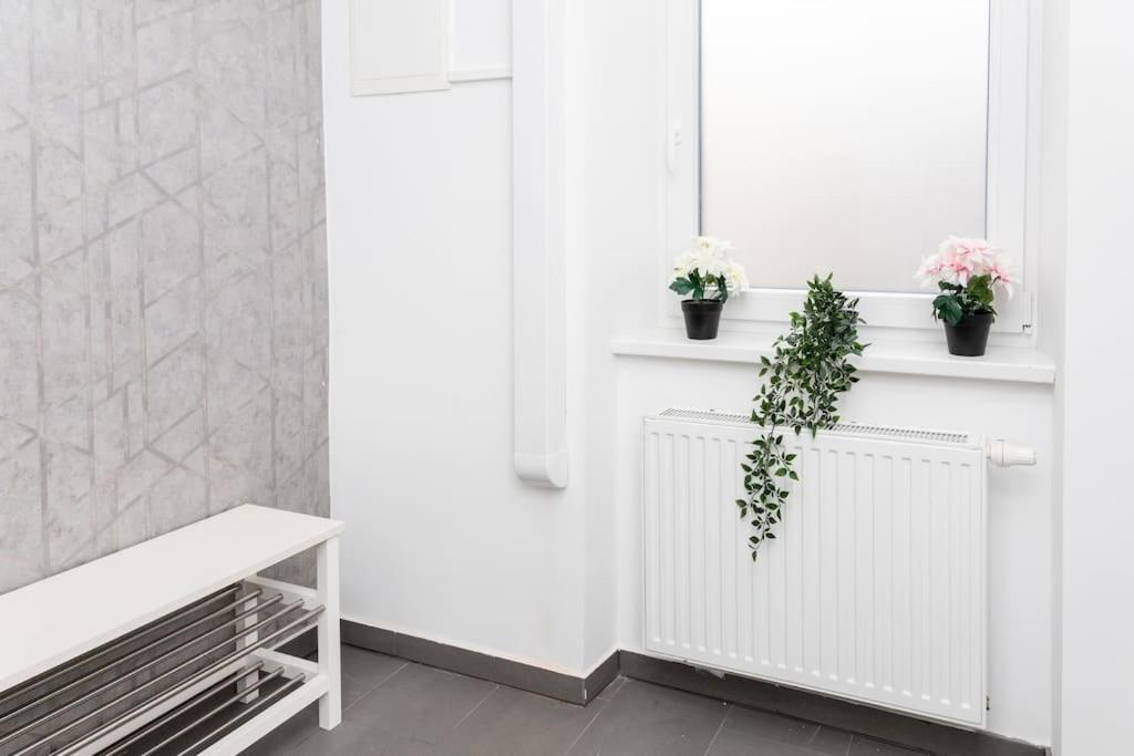 Orestaliving- 3Br On The Daube Canal/Friedensbruecke Vienna Luaran gambar